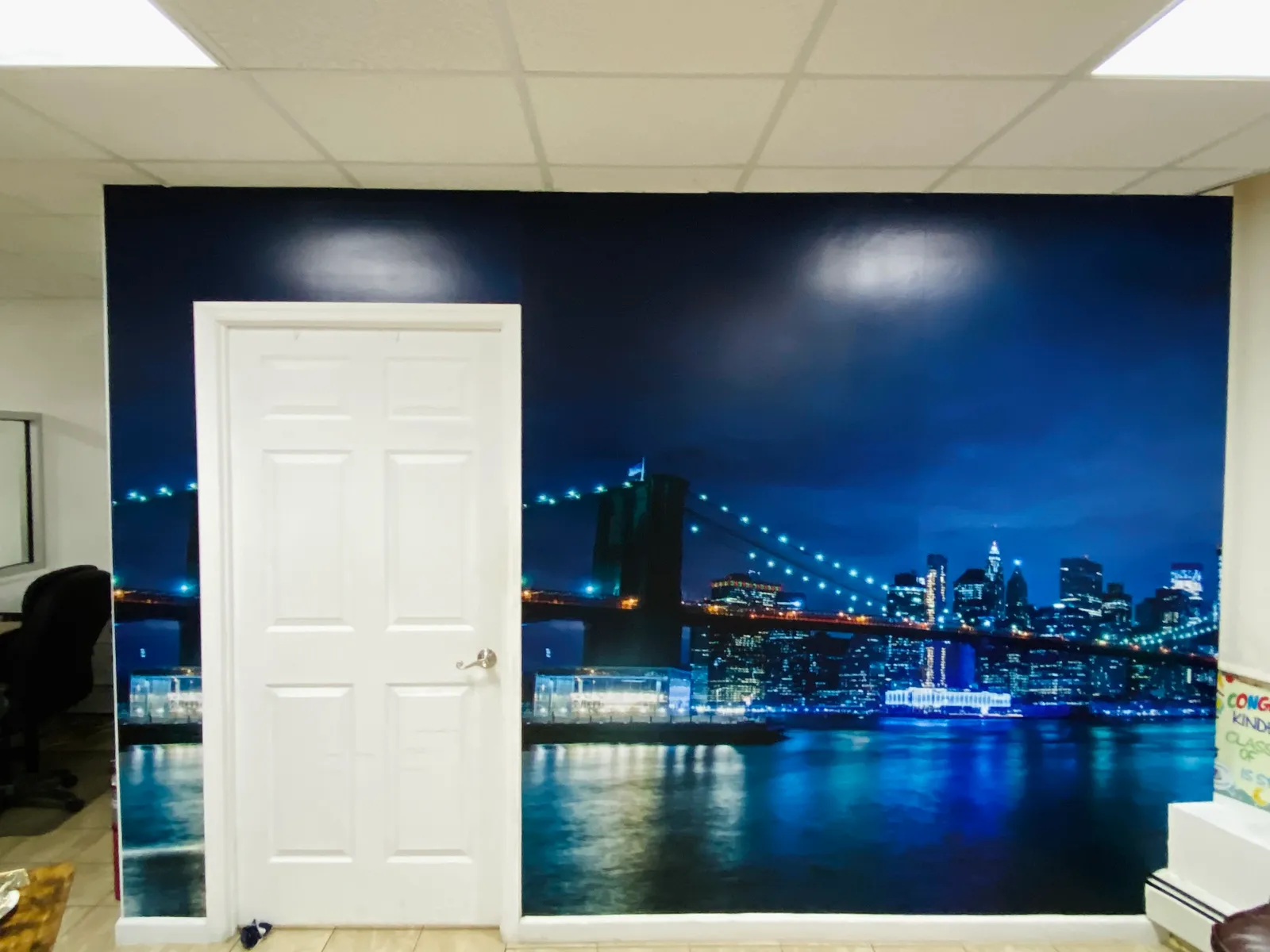 Brooklyn Bridge night skyline wall mural installation